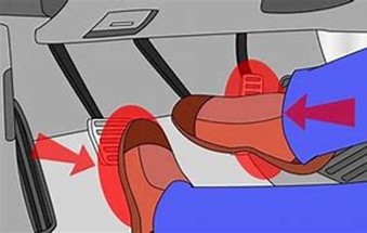 Kỹ thuật kết hợp mũi và gót chân phải đề pa lên dốc cao